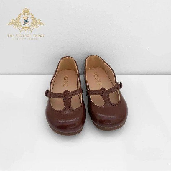Other - NWT Pretty Girls Mary Jane Flats Vintage Style Children's Shoes Chestnut 9